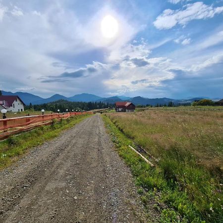 Pensiunea Zana Muntilor Piatra Fantanele Exterior photo