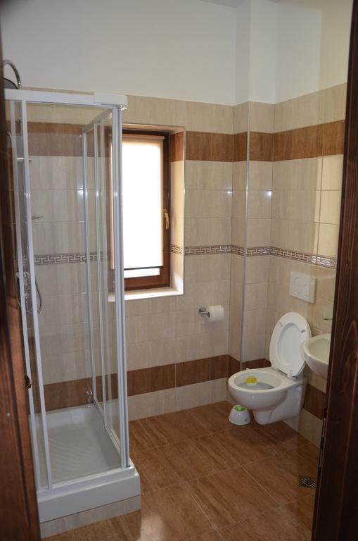 Pensiunea Zana Muntilor Piatra Fantanele Exterior photo